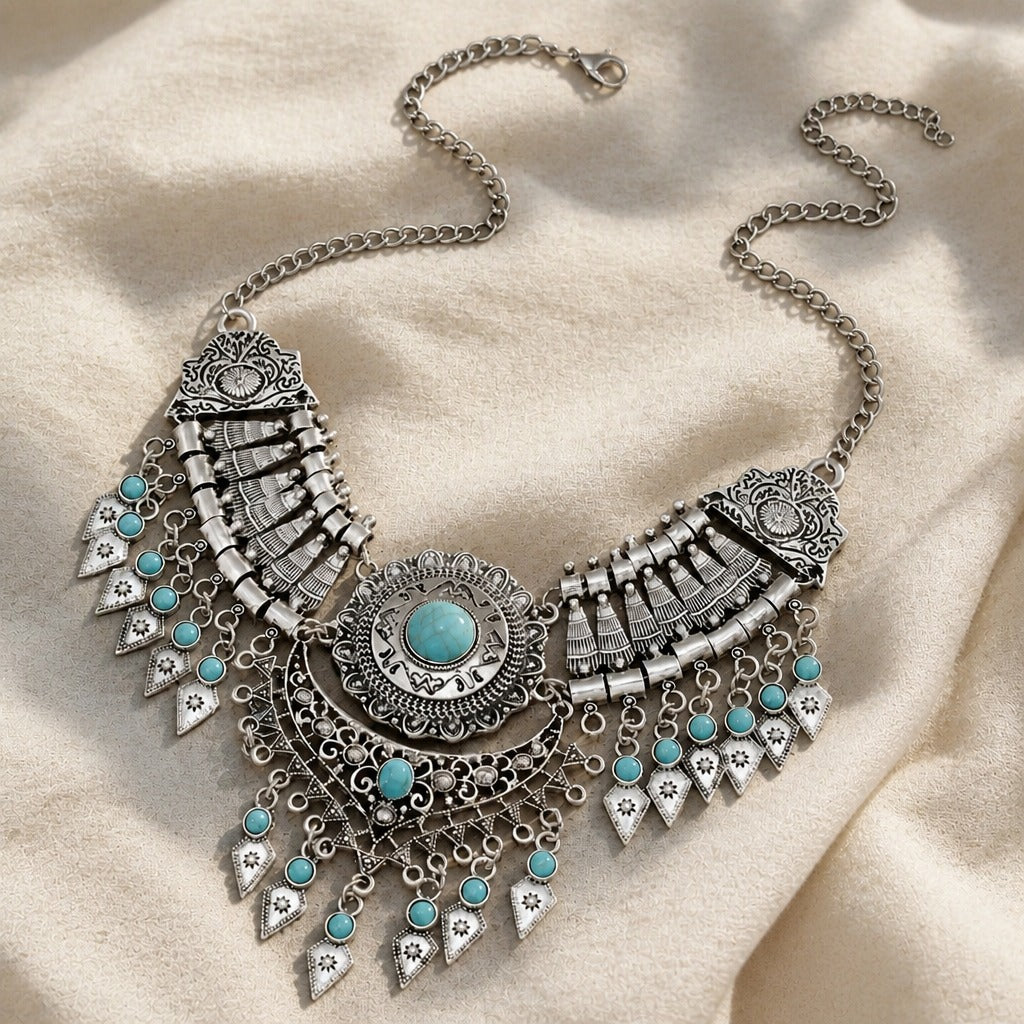 Collar Bohemio de Amuletos