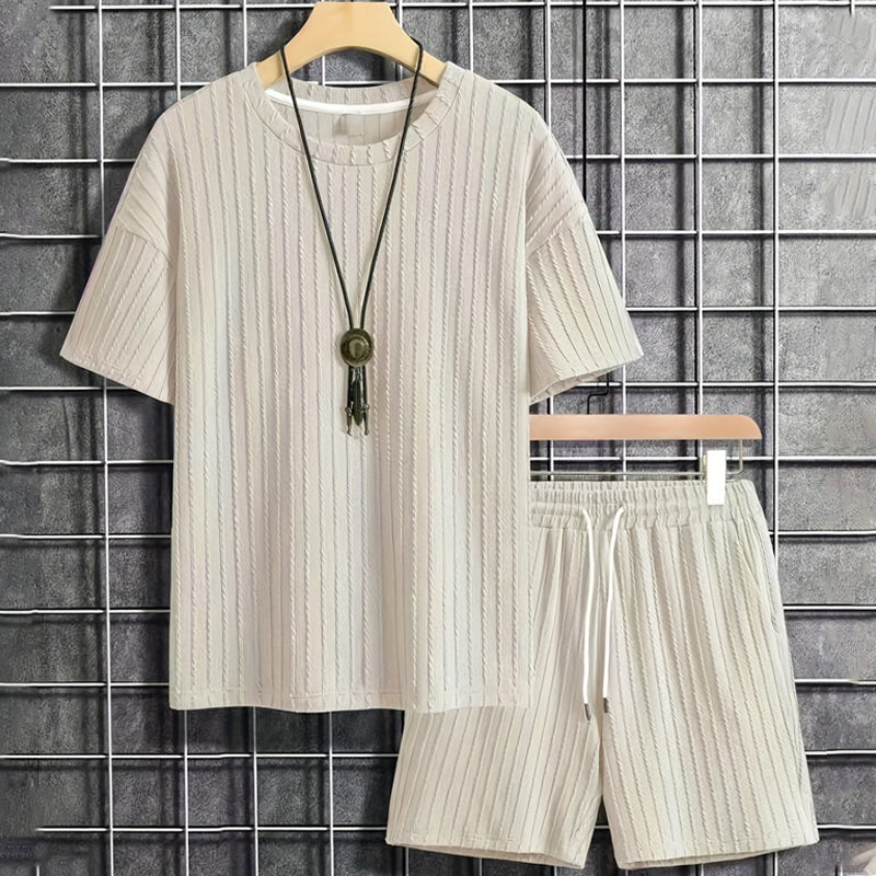 Conjunto de verano de 2 piezas para hombre: camiseta de hombros caídos y pantalón corto con cordón
