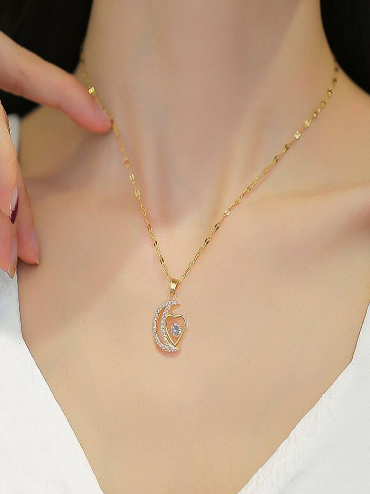 Collar de Corazón y Luna Creciente ✨